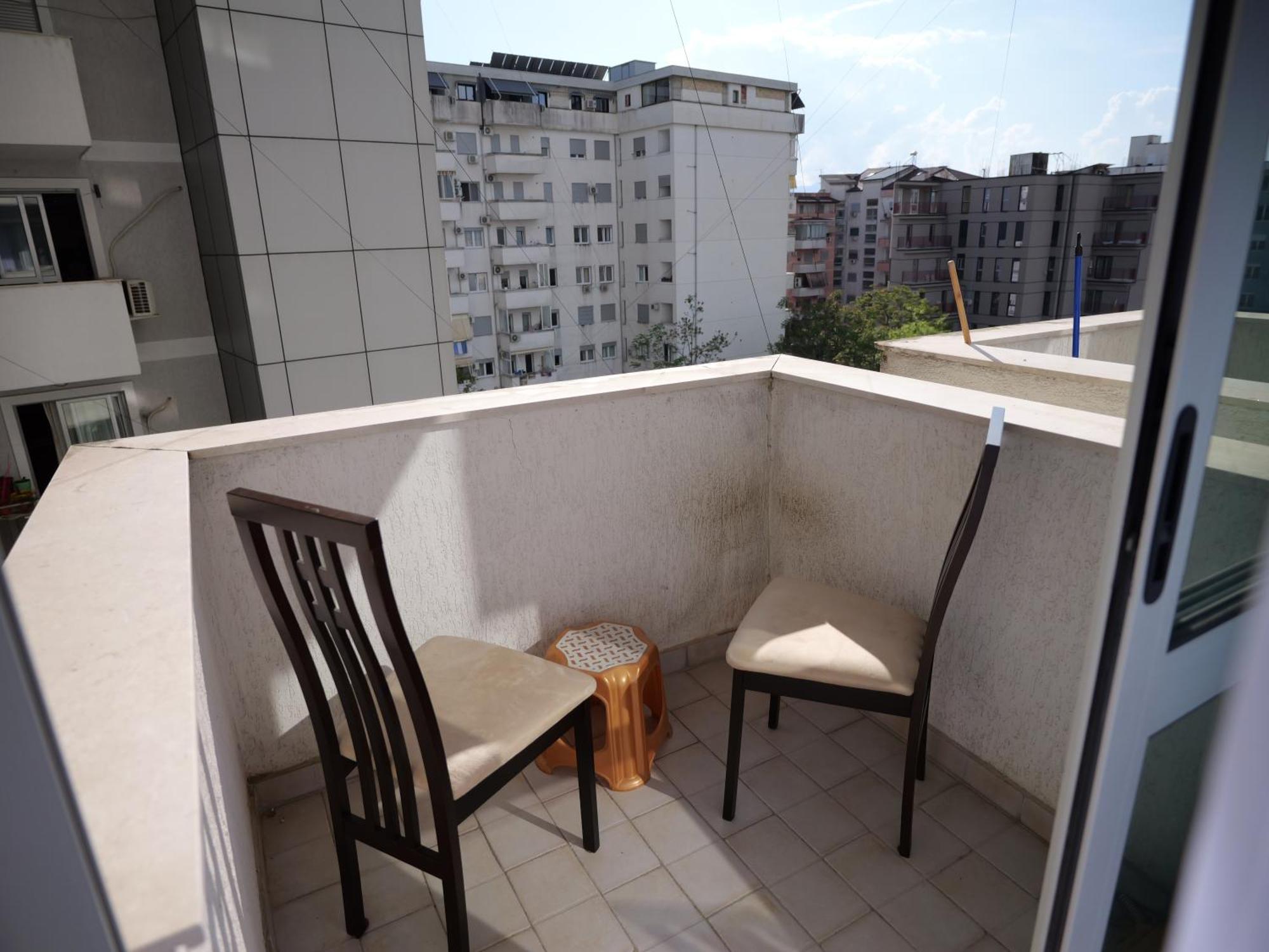 Apartment Fisi *