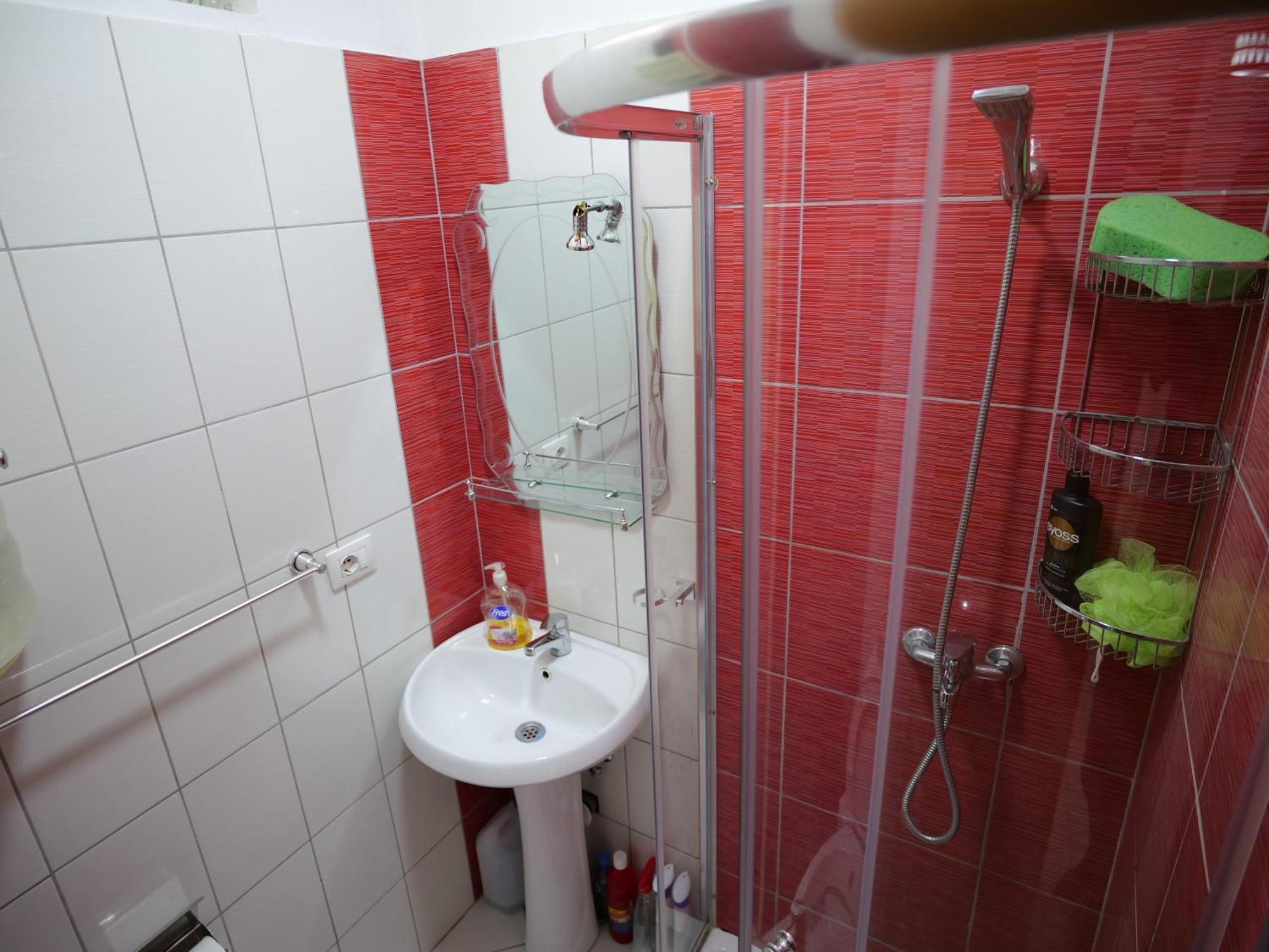 Fisi Apartment
